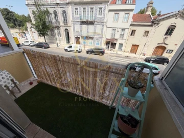 Apartamento T1 para Arrendamento em Arroios