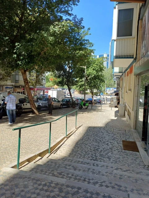 Apartamento T3 para Venda em Benfica