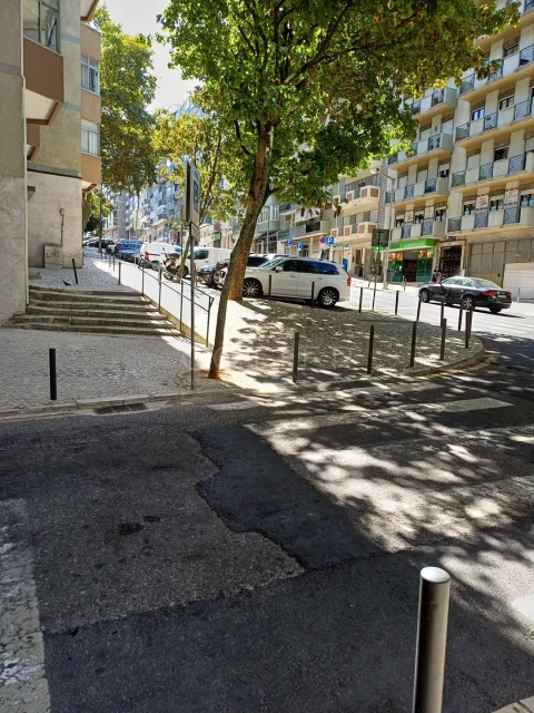 Apartamento T3 para Venda em Benfica