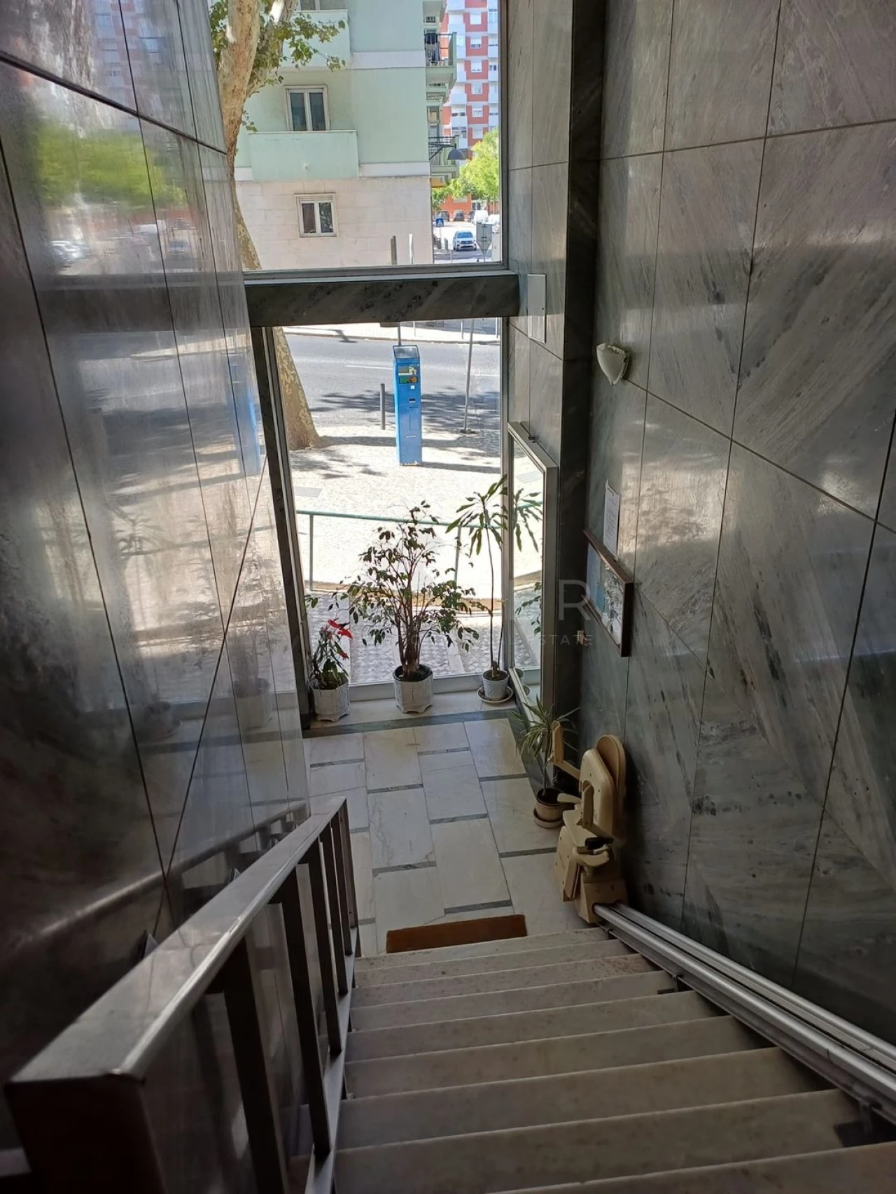 Apartamento T3 para Venda em Benfica Foto 10