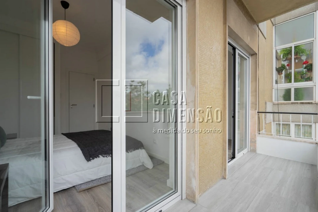 Apartamento T3 para Venda em São Domingos de Benfica Foto 1