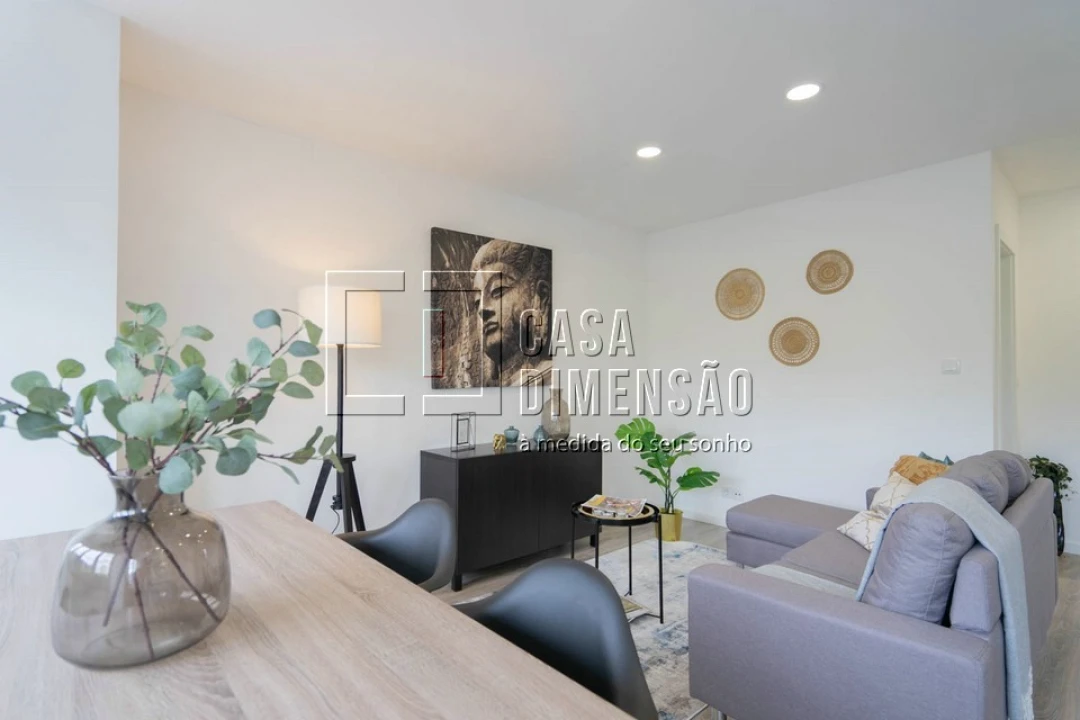Apartamento T3 para Venda em São Domingos de Benfica Foto 7