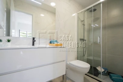 Apartamento T3 para Venda em São Domingos de Benfica