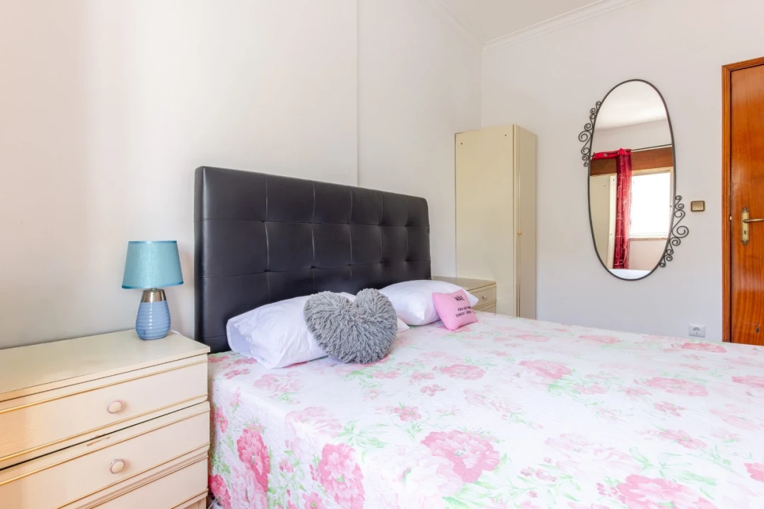 Apartamento T3 para Venda em Amora Foto 5