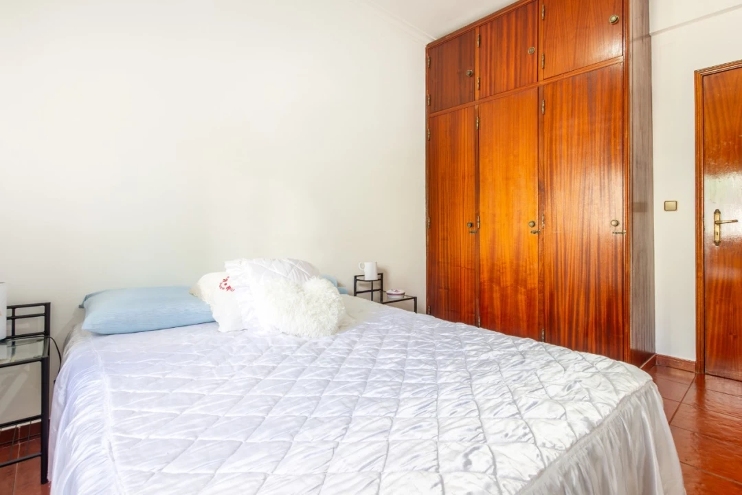 Apartamento T3 para Venda em Amora Foto 13