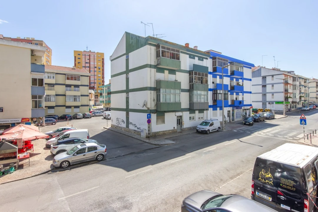 Apartamento T3 para Venda em Amora Foto 19