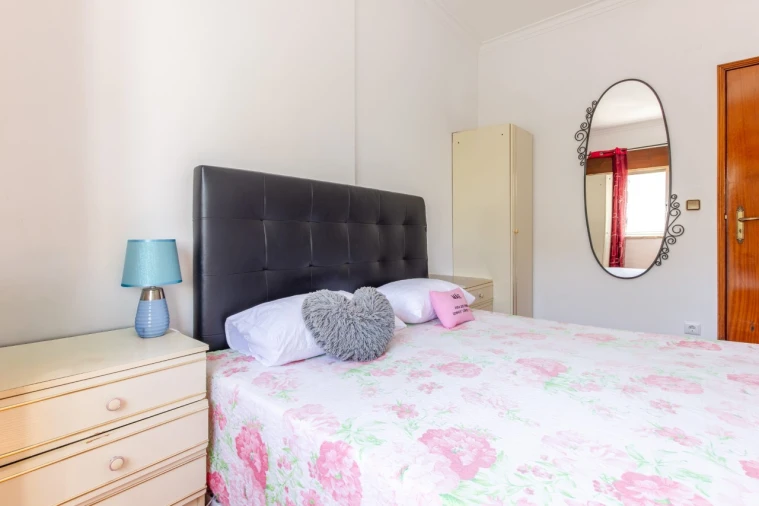 Apartamento T3 para Venda em Amora Foto 5