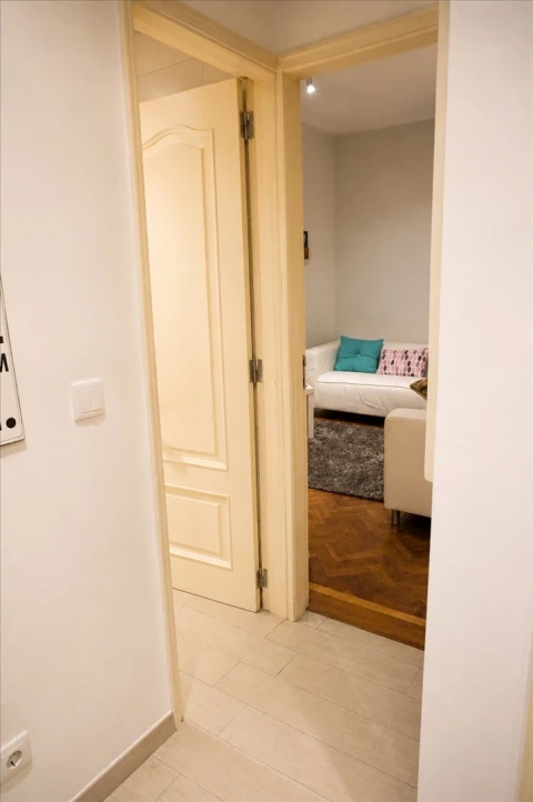 Apartamento T1 para Arrendamento em Falagueira-Venda Nova