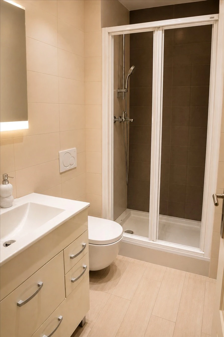 Apartamento T1 para Arrendamento em Falagueira-Venda Nova Foto 8