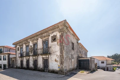 Moradia T5 para Venda em Idães