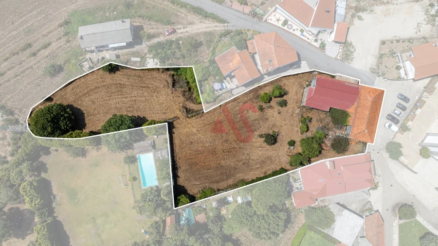 Moradia T5 para Venda em Idães
