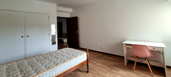 Apartamento T3 para Venda em Santo Antonio dos Olivais