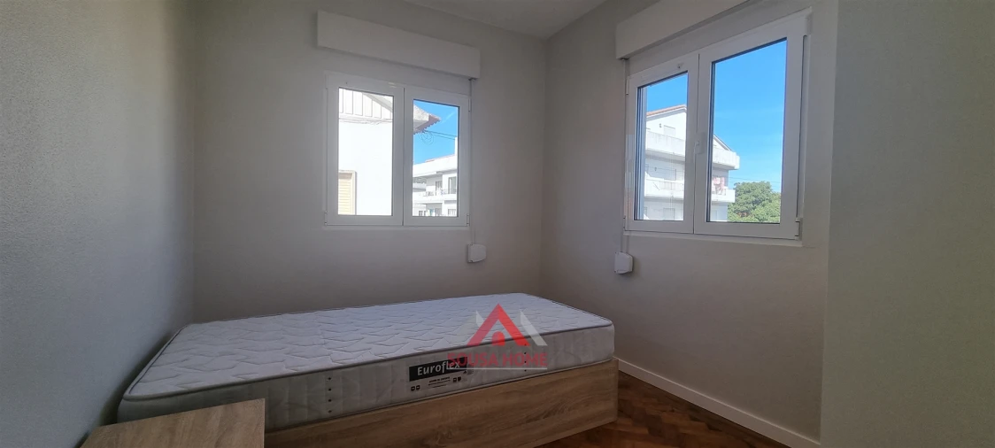 Apartamento T3 para Arrendamento em Leiria, Pousos, Barreira e Cortes Foto 4