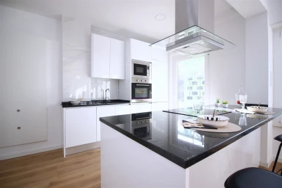 Apartamento T3 para Venda em São Domingos de Benfica