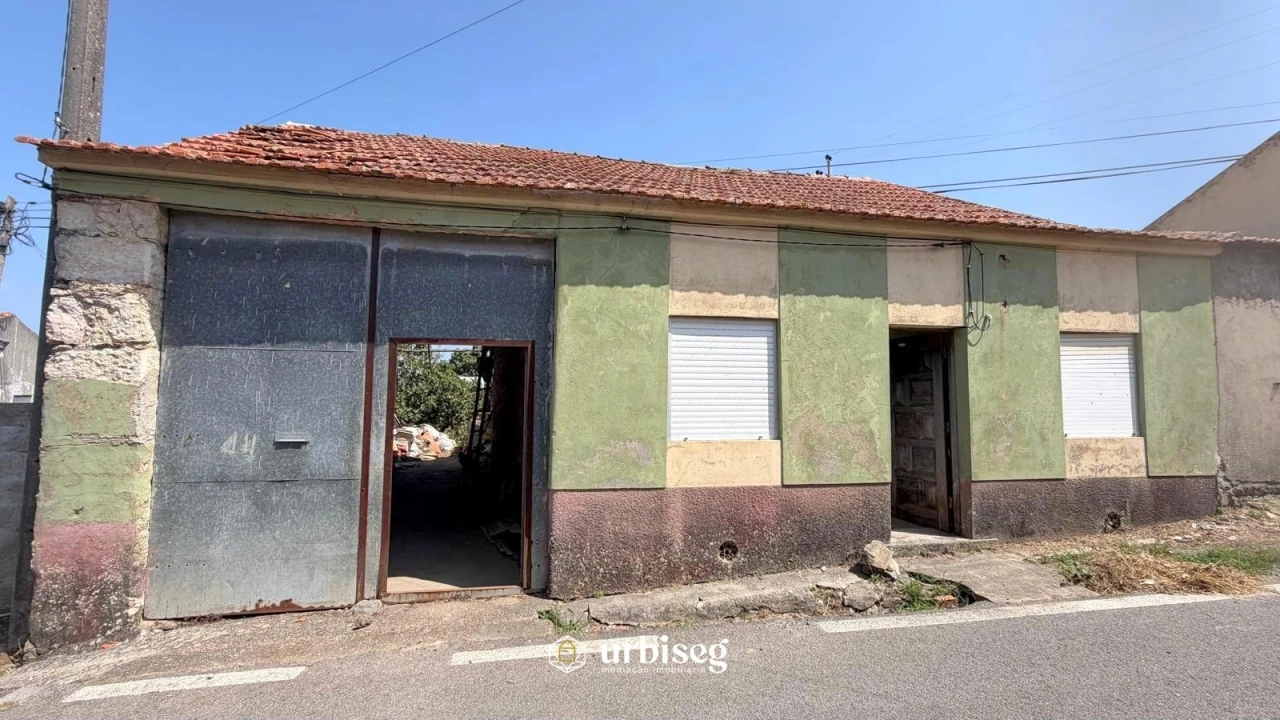 Moradia T3 para Venda em Alqueidão Foto 1