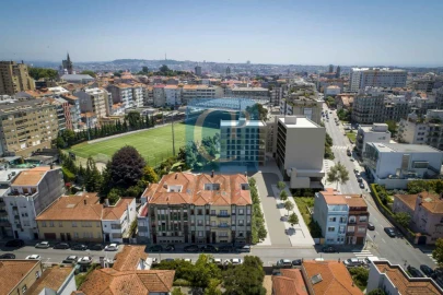 Apartamento T1 para Venda em Paranhos