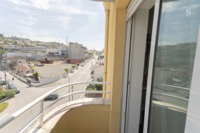 Apartamento T2 para Venda em Rebordosa