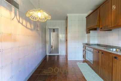 Apartamento T2 para Venda em Rebordosa
