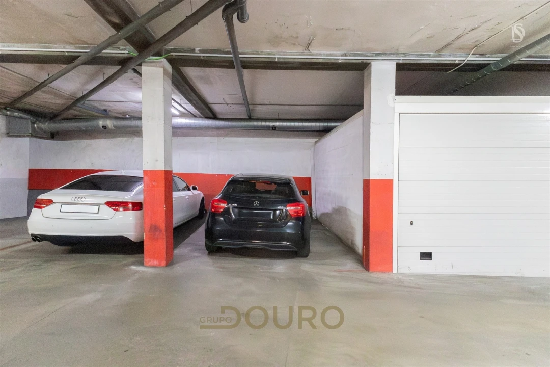 Apartamento T2 para Venda em Rebordosa Foto 30