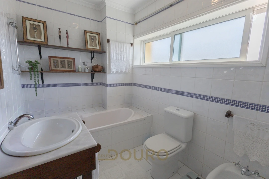 Apartamento T2 para Venda em Rebordosa Foto 18