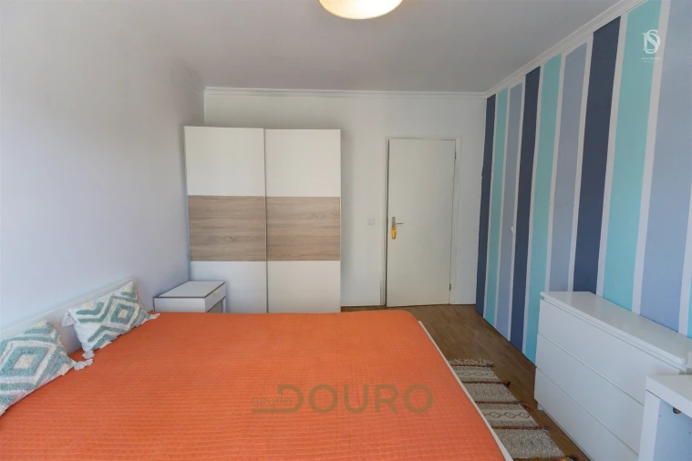 Apartamento T2 para Venda em Rebordosa Foto 20