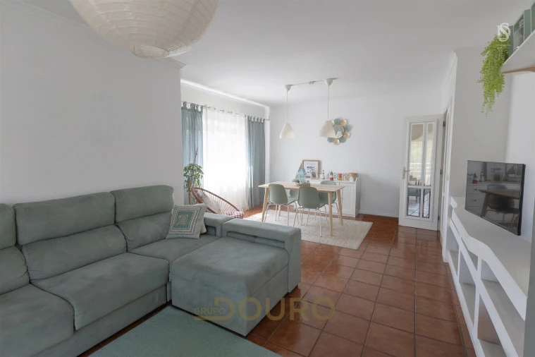 Apartamento T2 para Venda em Rebordosa Foto 6