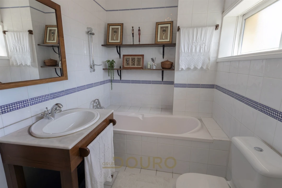 Apartamento T2 para Venda em Rebordosa Foto 15
