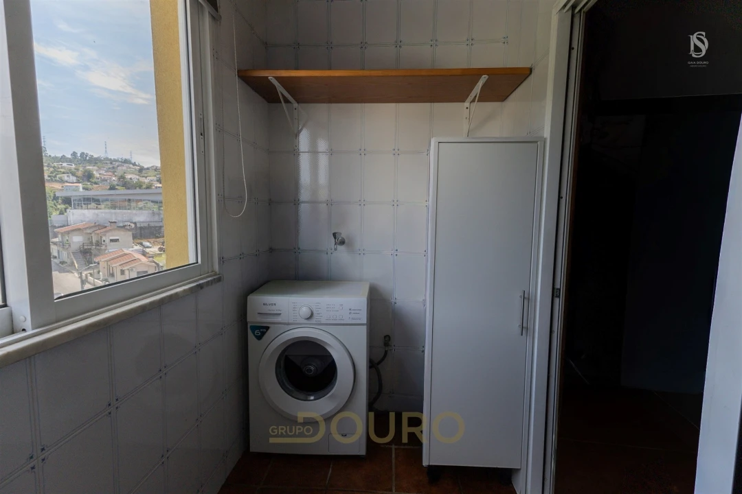 Apartamento T2 para Venda em Rebordosa Foto 10