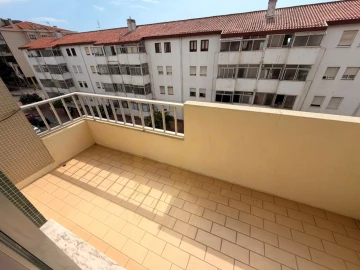 Apartamento T3 para Venda em Póvoa de Varzim, Beiriz e Argivai