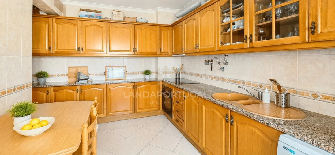 Apartamento T3 para Venda em Tavira (Santa Maria e Santiago) Foto 7