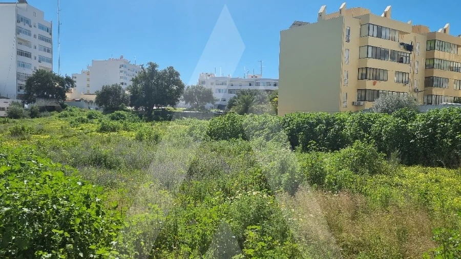 Terreno para Venda em Olhão