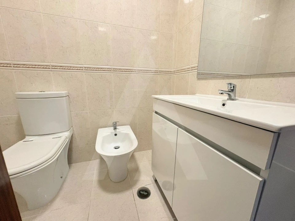 Apartamento T3 para Venda em São Bernardo Foto 14