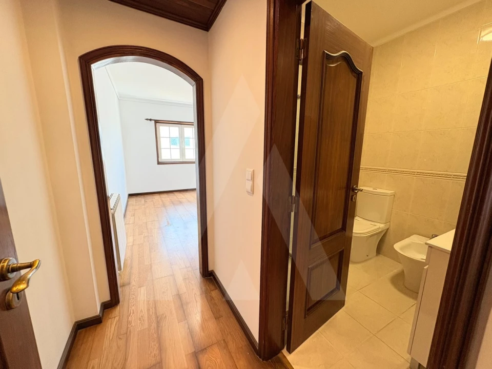 Apartamento T3 para Venda em São Bernardo Foto 17