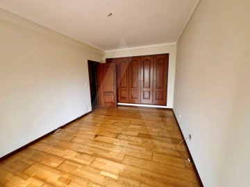 Apartamento T3 para Venda em São Bernardo