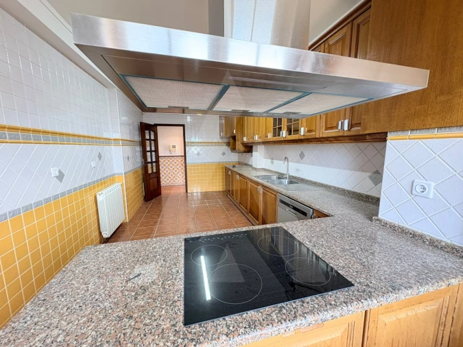 Apartamento T3 para Venda em São Bernardo Foto 2