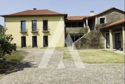 Moradia T5 para Venda em Gondar e Orbacém