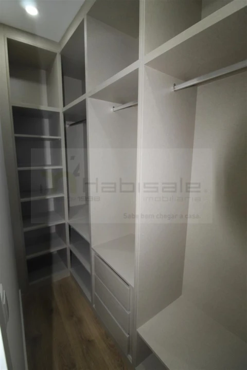 Apartamento T3 para Venda em Penha de França