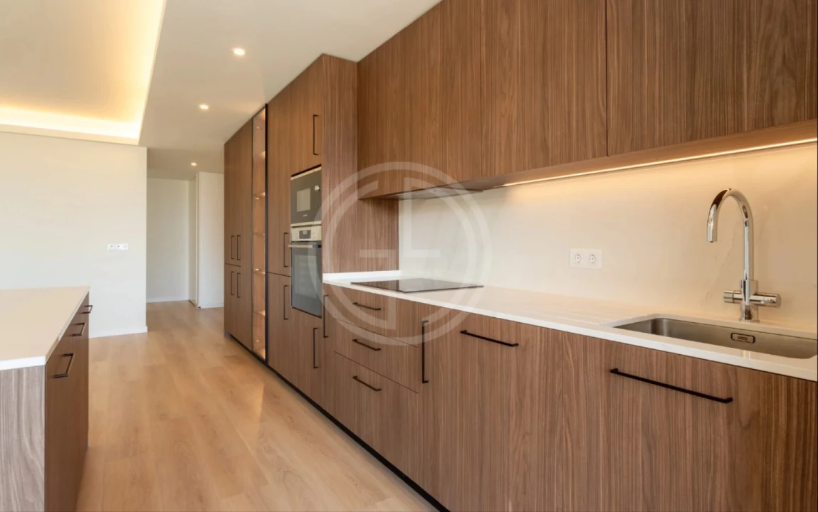 Apartamento T2 para Venda em Alcochete Foto 6