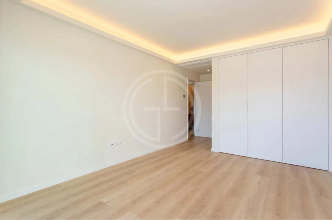 Apartamento T2 para Venda em Alcochete Foto 13