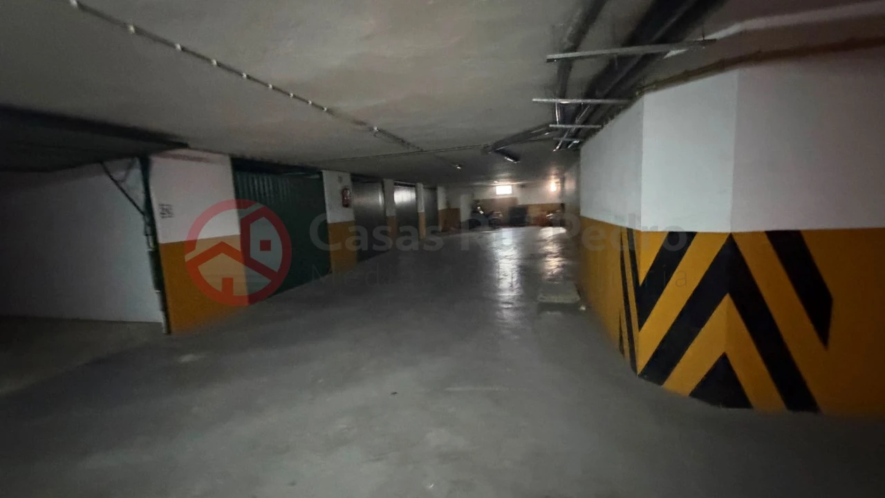 Apartamento T2 para Venda em Aljezur Foto 16