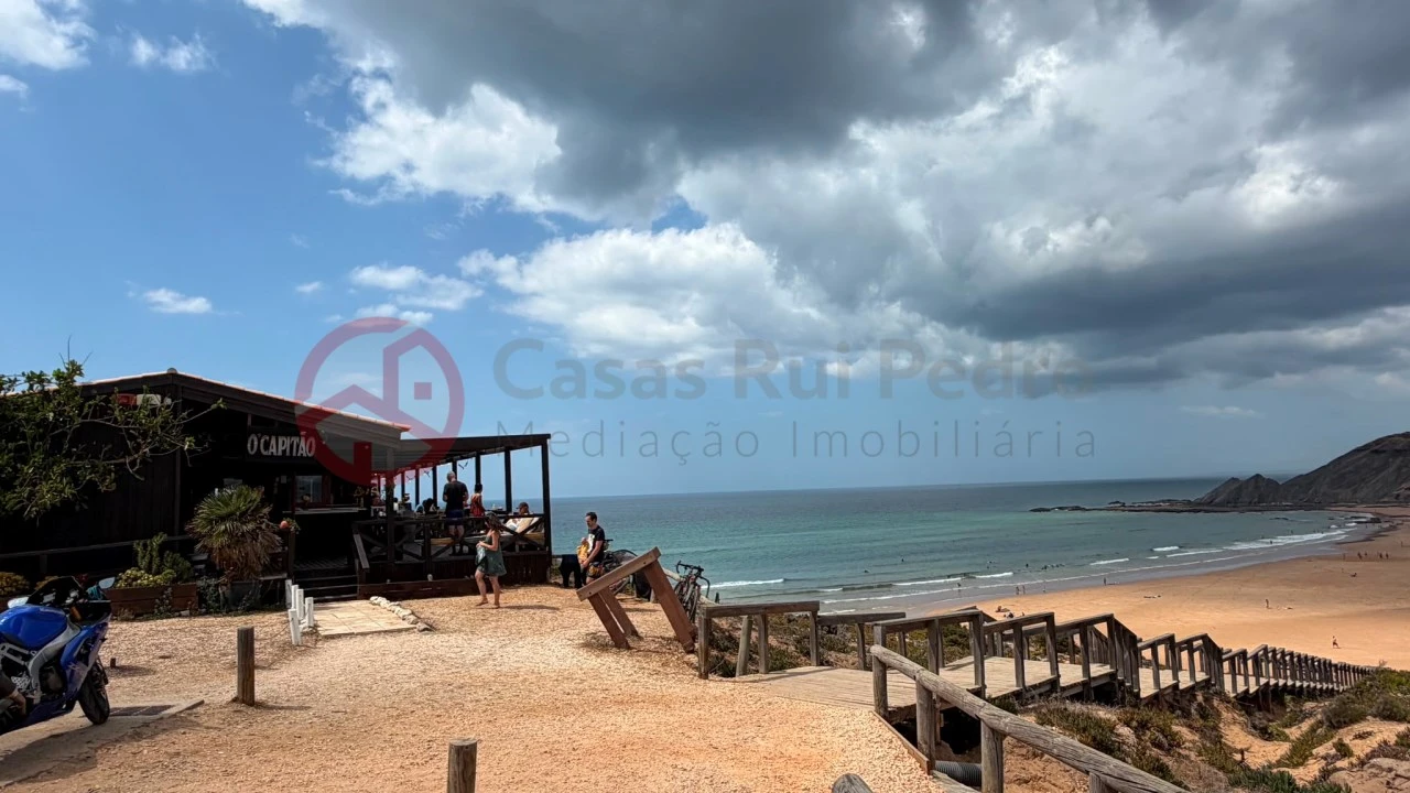 Apartamento T2 para Venda em Aljezur Foto 25
