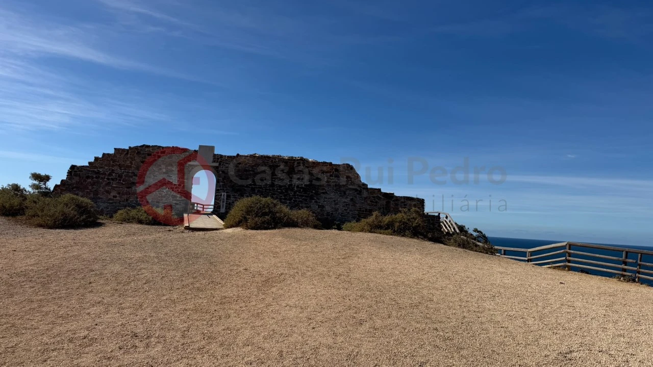 Apartamento T2 para Venda em Aljezur Foto 54