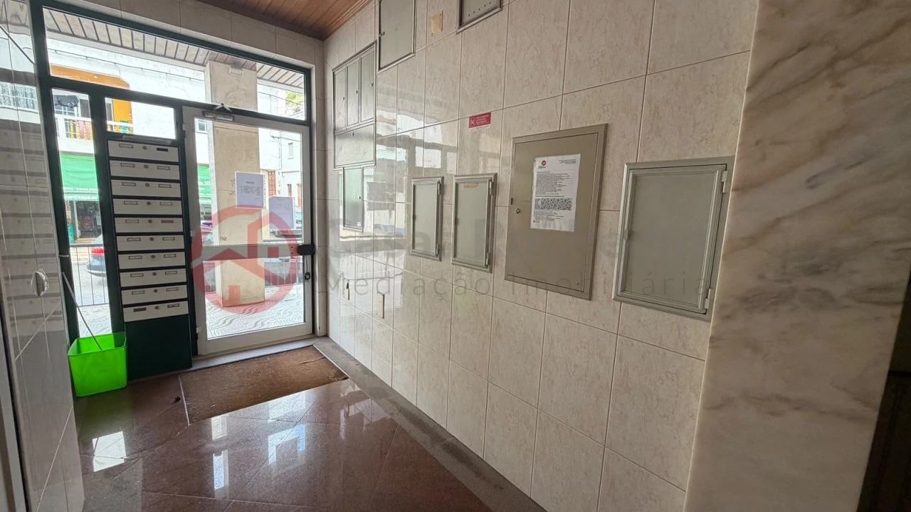 Apartamento T2 para Venda em Aljezur Foto 42