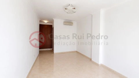 Apartamento T2 para Venda em Aljezur