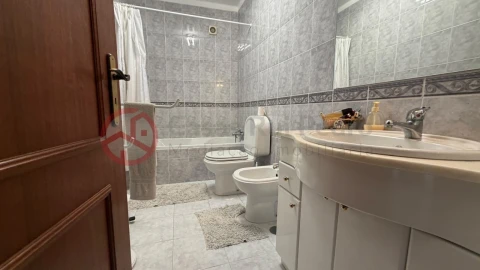 Apartamento T2 para Venda em Aljezur