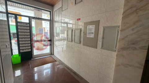 Apartamento T2 para Venda em Aljezur