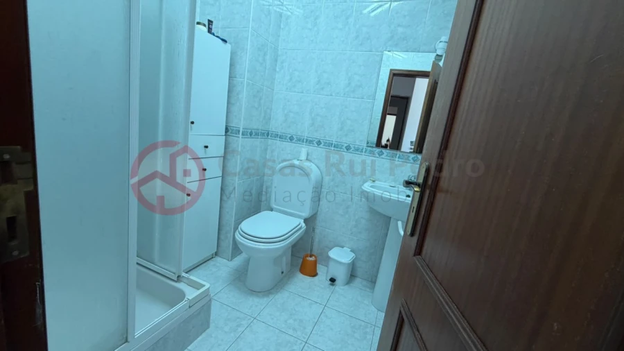Apartamento T2 para Venda em Aljezur Foto 35