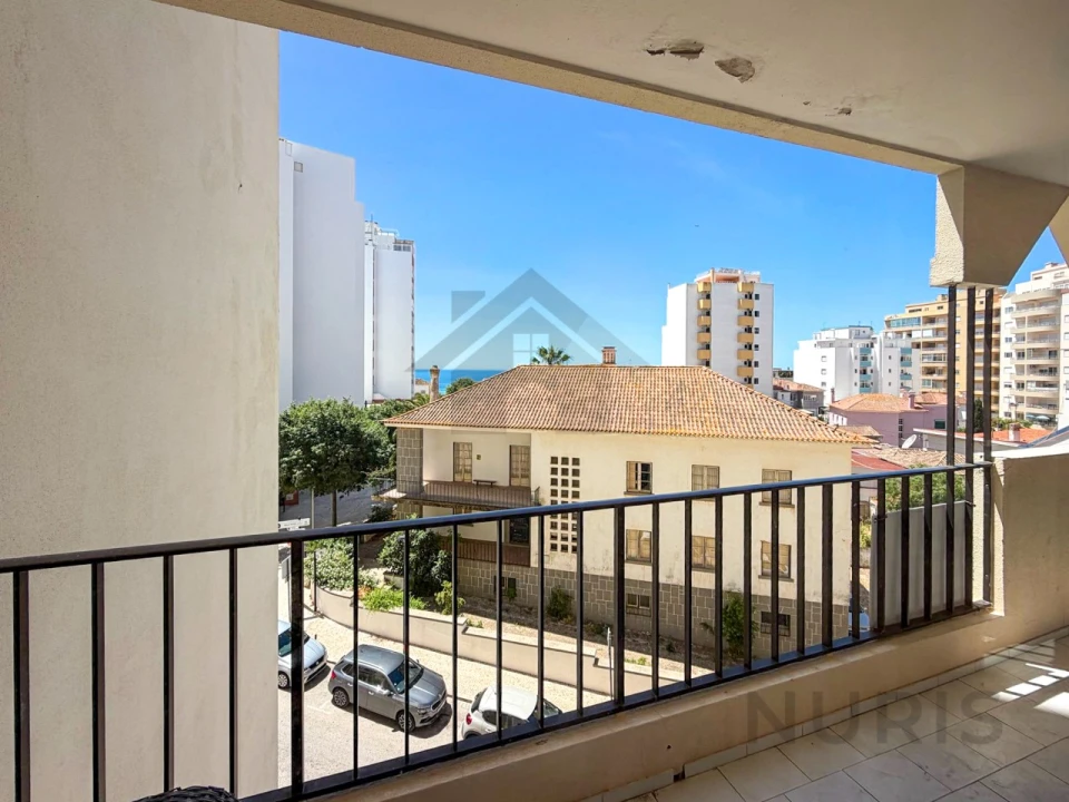 Apartamento T1 para Venda em Portimão Foto 1