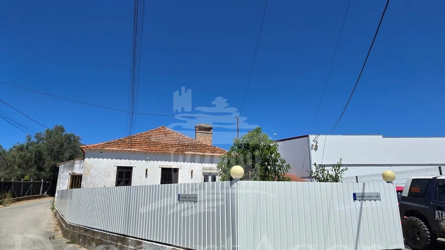 Moradia T3 para Venda em Torres Novas (Santa Maria, Salvador e Santiago)