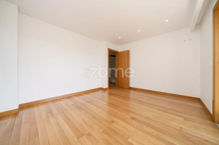 Moradia T5 para Venda em Cabreiros e Passos (São Julião) Foto 29
